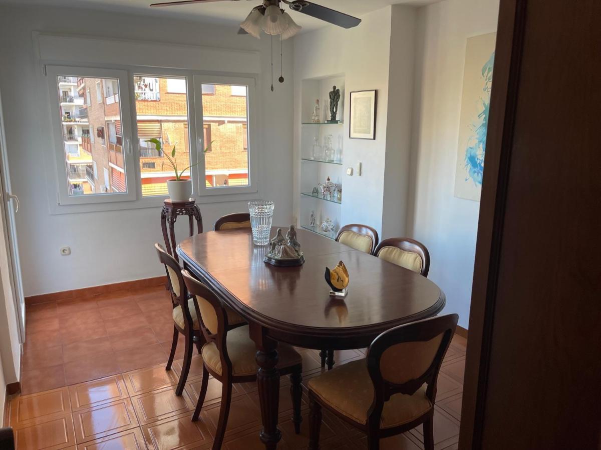 Apartamento Ravel Playa Malaga Luaran gambar